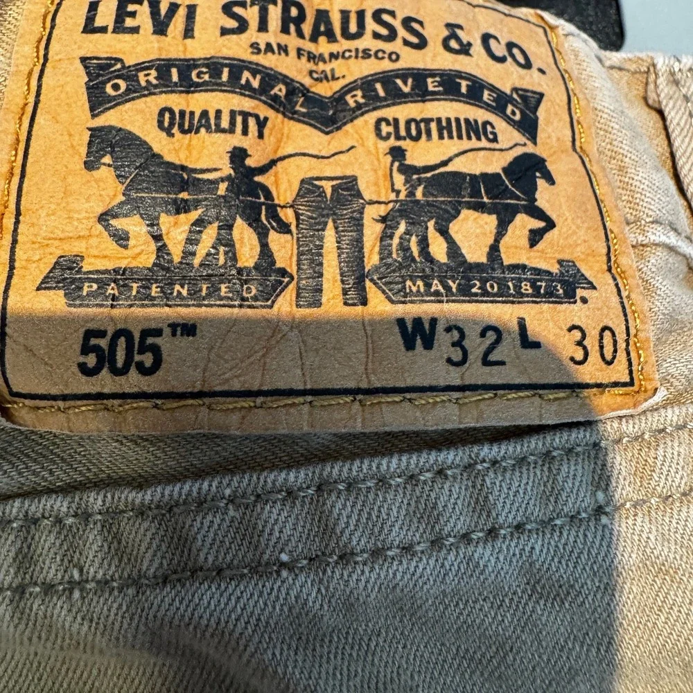 Levis levi men